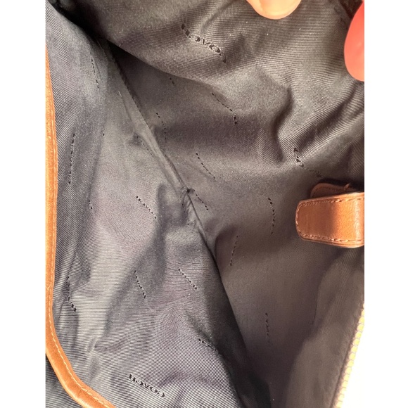 COACH Manhattan Convertible Slim Messenger Bag in Brown - Picture 14 of 16